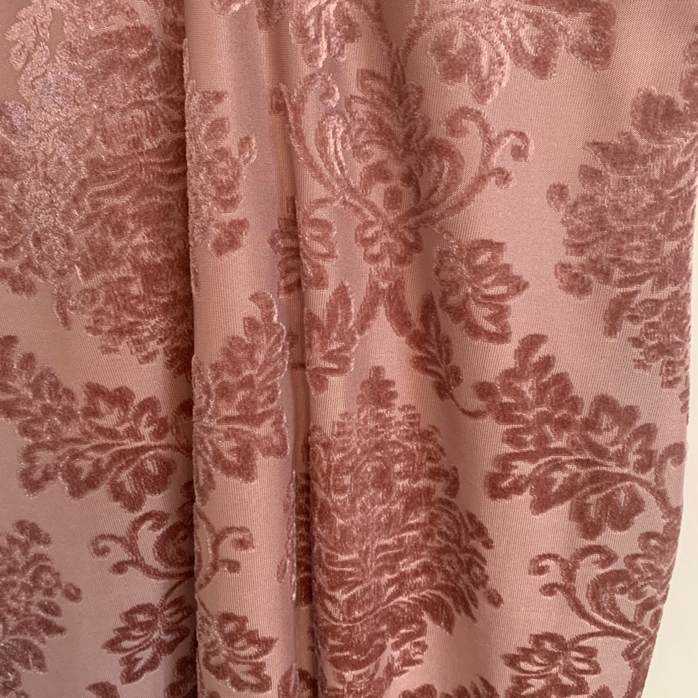 Bodycon Velvet midi dress - Picture 4 of 5